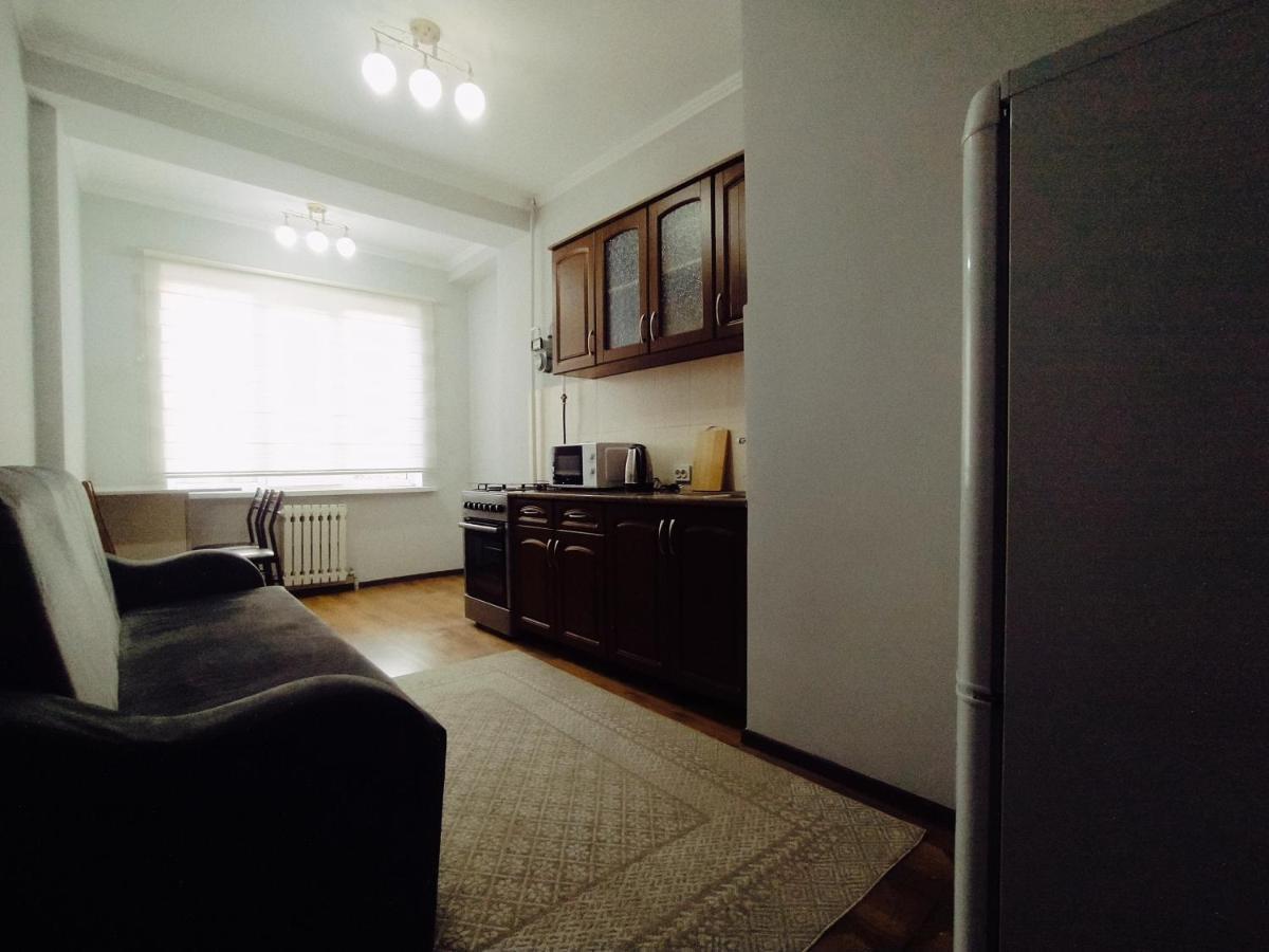 Aura On Turusbekova Street 124 Apartment Бишкек Екстериор снимка